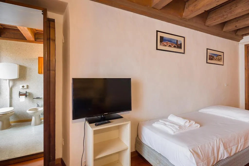 Apartment Residenza Canossa Verona